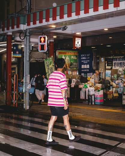 Pocket S/S Tee | Pink Border