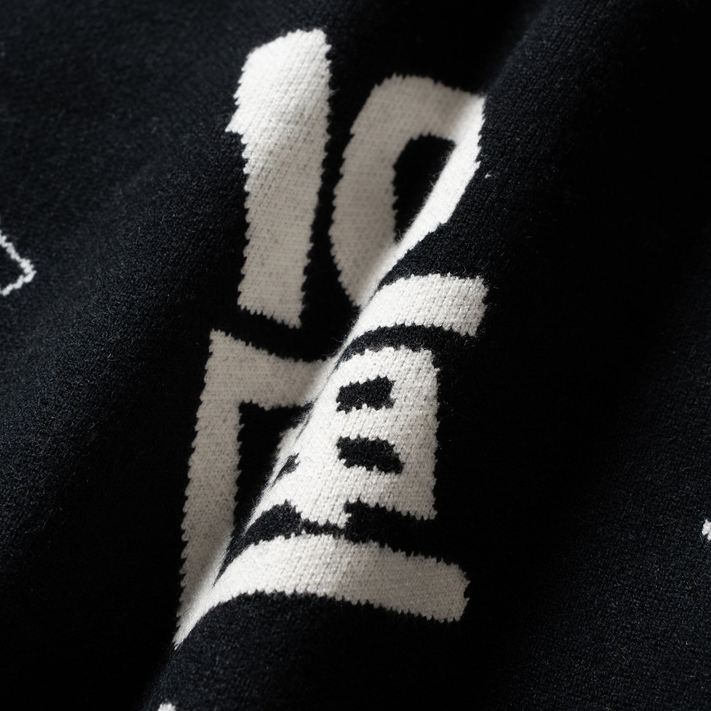 OG Logo Jacquard Sweater | Black